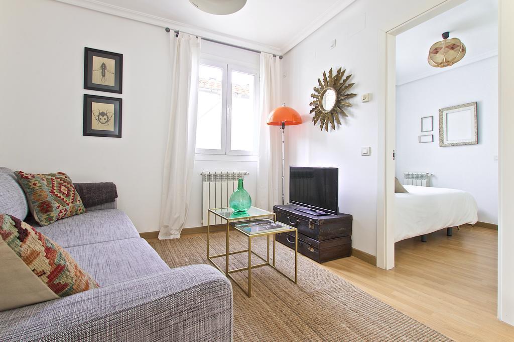 Habitat Apartments Latina Мадрид Стая снимка