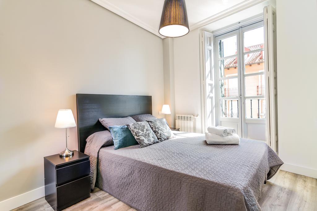 Habitat Apartments Latina Мадрид Стая снимка